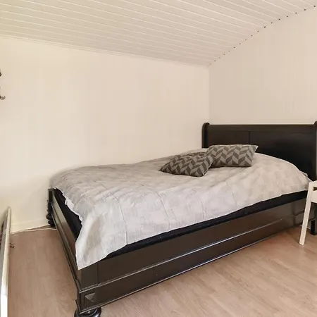 Three-bedroom Holiday In Сasa de vacaciones Otterup