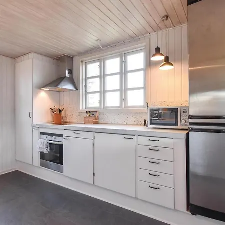 Сasa de vacaciones Three-bedroom Holiday In Otterup